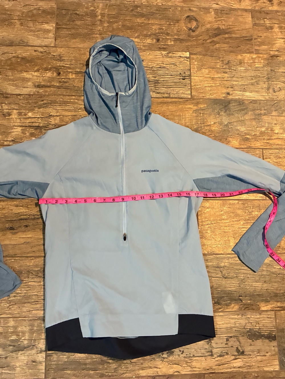 Women’s Patagonia Light Blue 3/4 zip windbreaker S - Picture 5 of 6